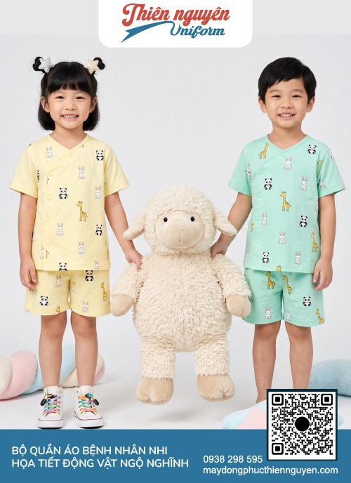 Mẫu quần áo bệnh nhân khoa nhi hoạt tiết hoạt hình đáng yêu