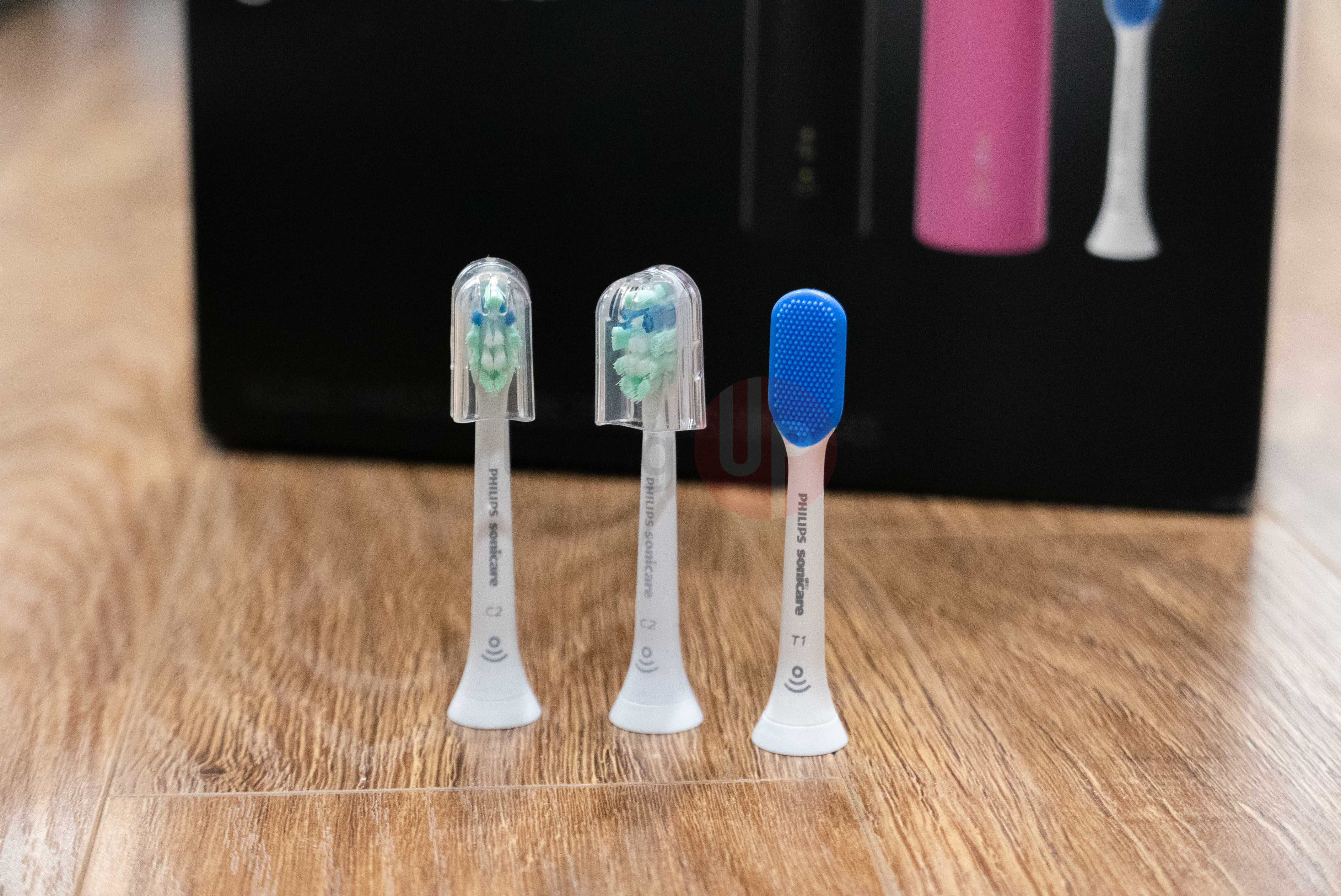 ban chai dien philips sonicare 4300