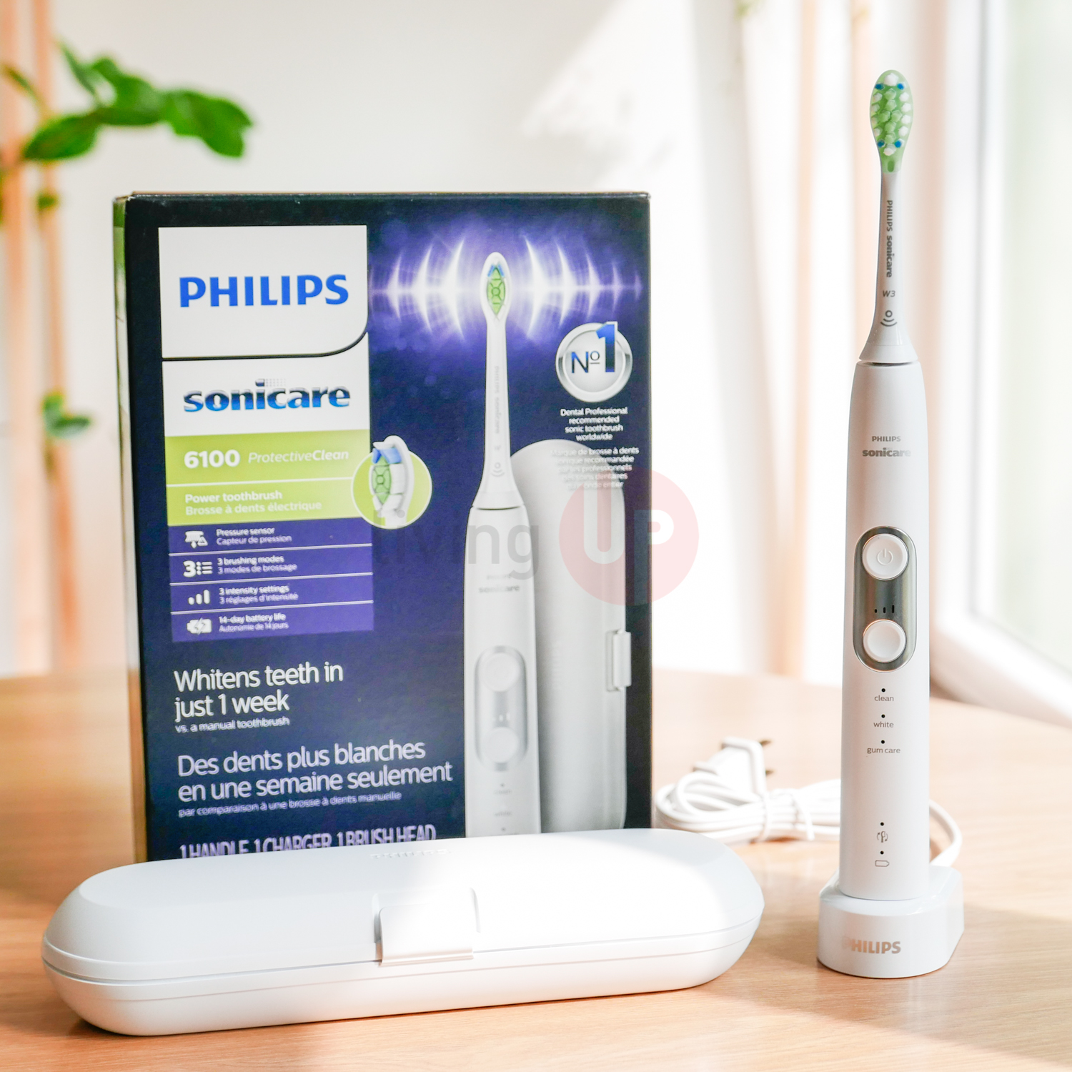 ban chai dien philips sonicare 6100