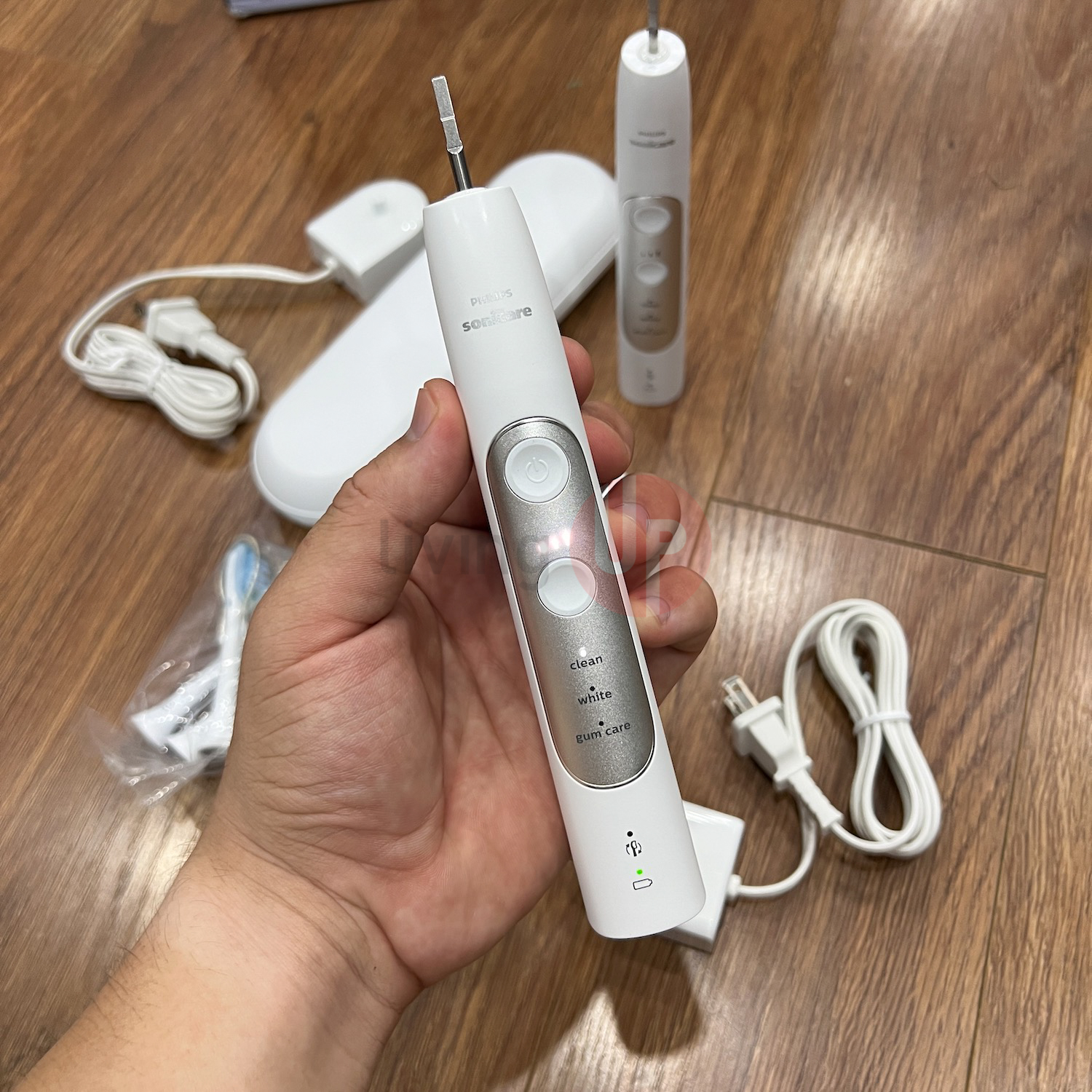 thân máy Philips Sonicare 7000