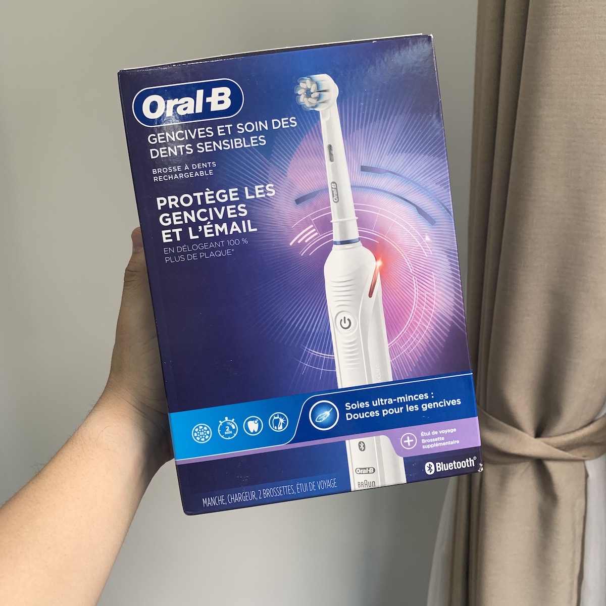 Ban chai dien Oral-B Gum care and sensitive