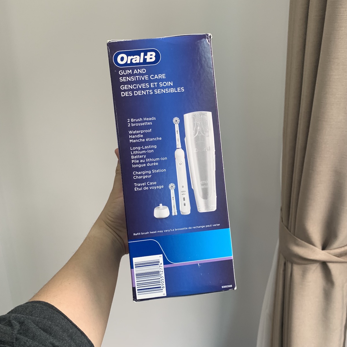 Ban chai dien Oral-B Gum care and sensitive