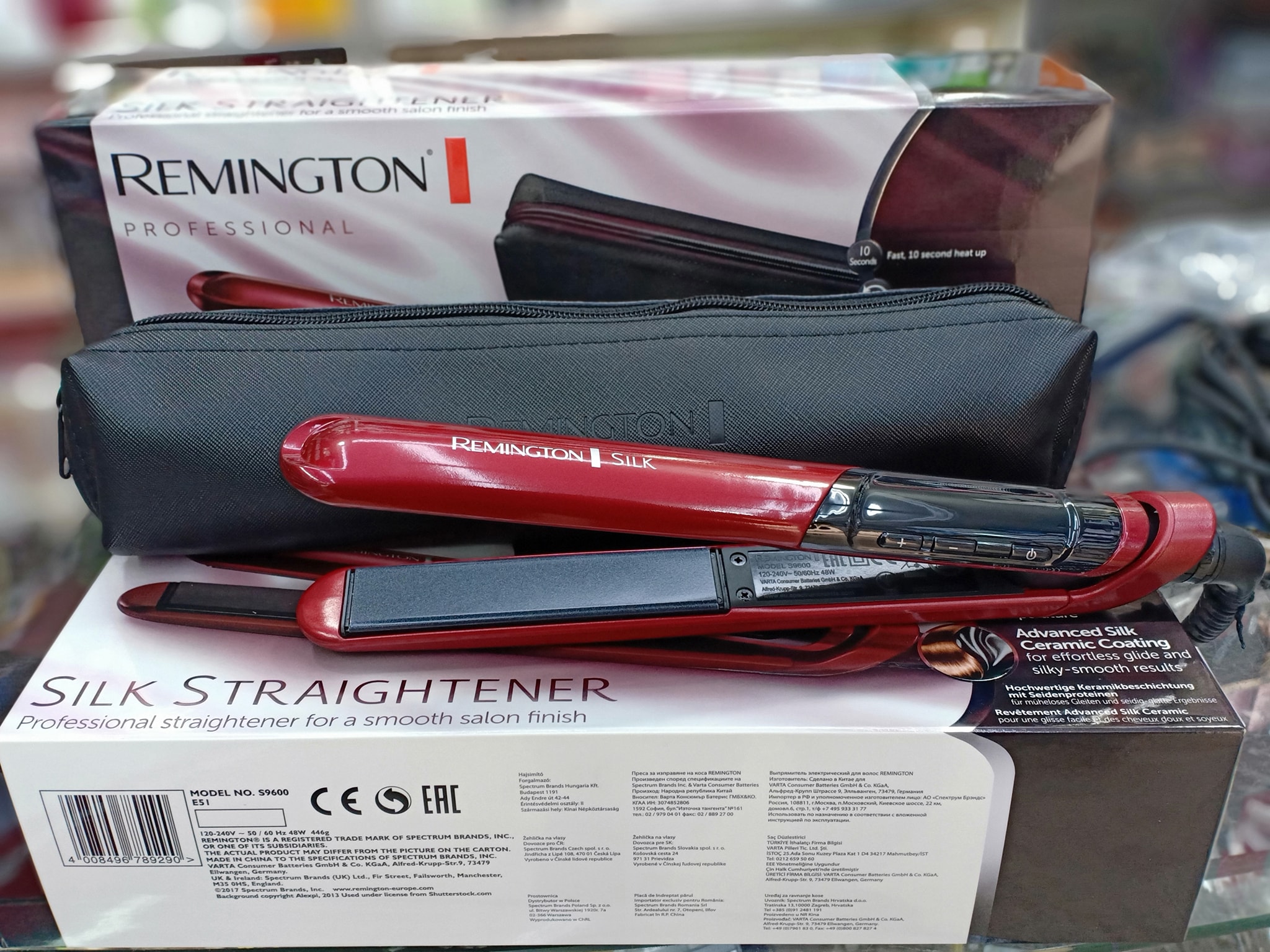 Máy là tóc Remington Silk S9600
