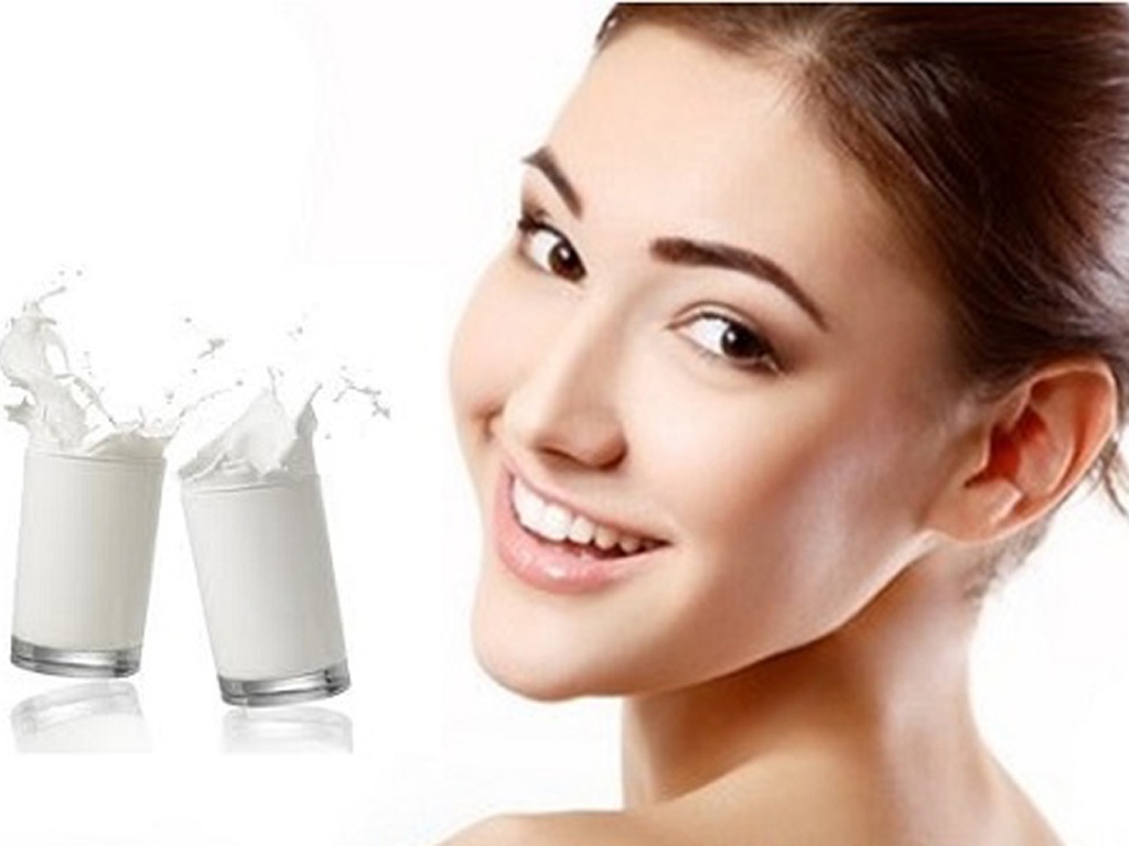  Massage mặt bằng đá lạnh từ sữa tươi không đường
