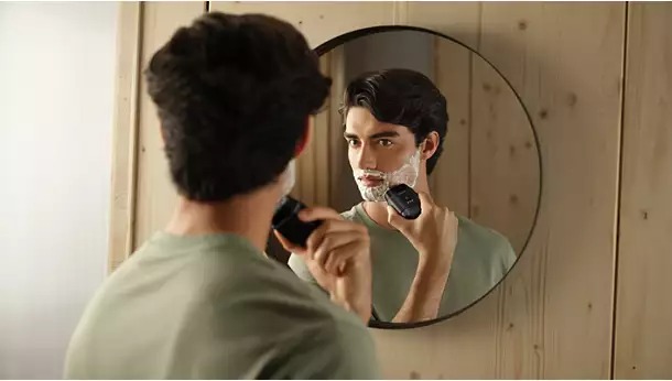 Cạo khô nhanh – hoặc cạo ướt sảng khoái