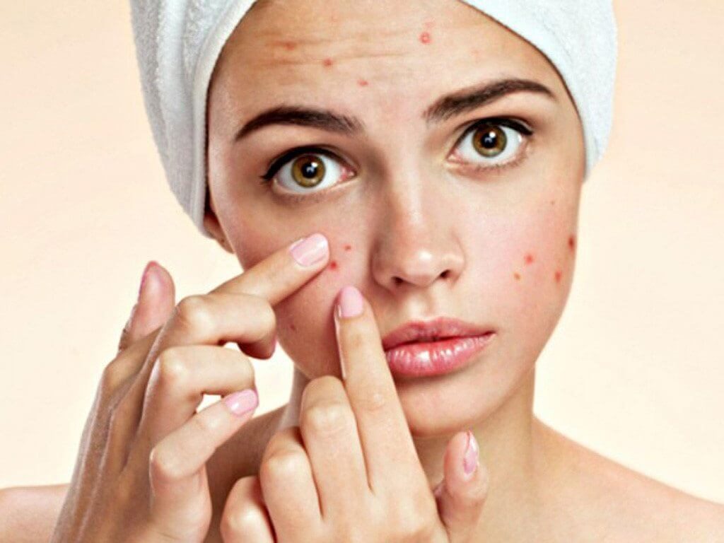 Ngăn ngừa mụn và sáng mịn da nhờ vào massage mặt