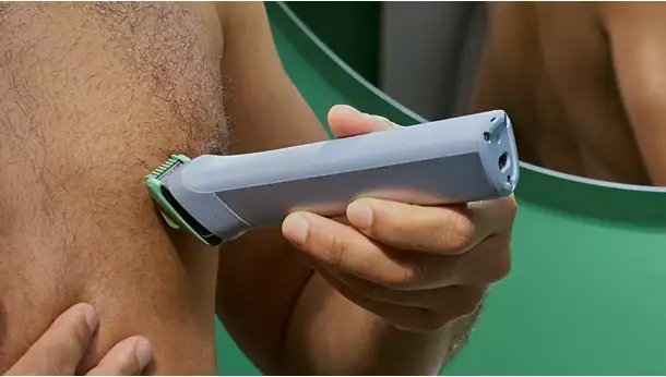 Tỉa lông cơ thể hiệu quả và an toàn