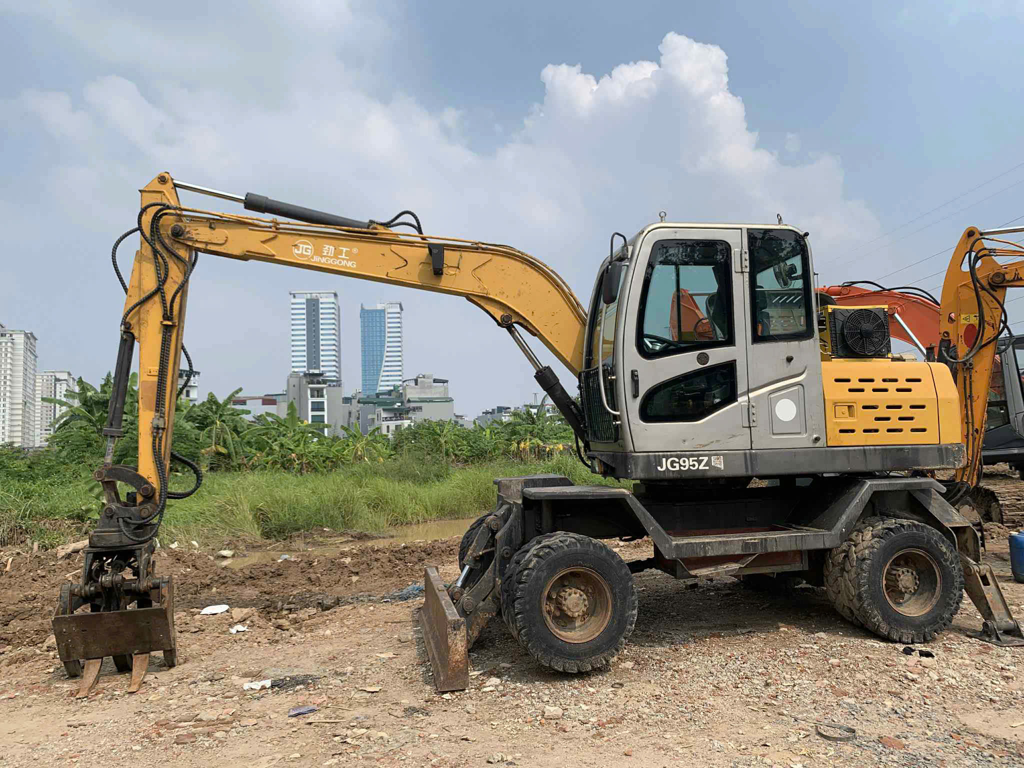 loi-cam-on-gui-toi-quy-khach-hang-tai-ha-tinh-starex-viet-nam-tran-trong-tri-an