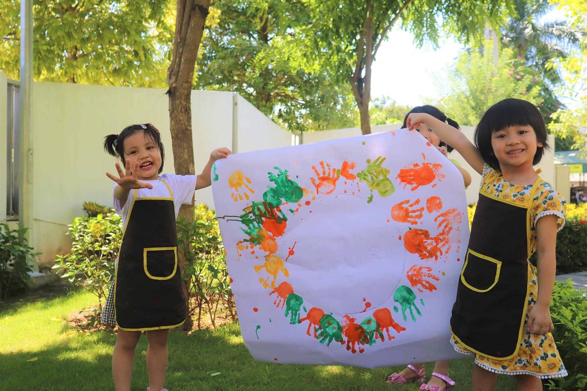 TRƯỜNG MẦM NON HOA DẠ HỢP
