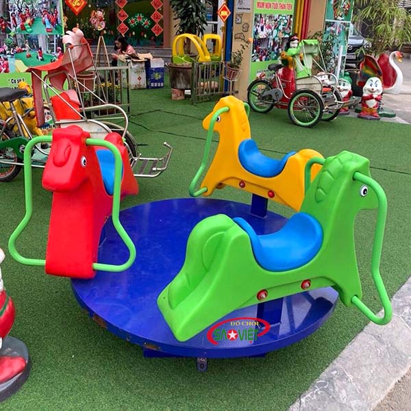 [HÀNG CHÍNH HÃNG] Đu quay 3 con ngựa cho bé mầm non S06N01
