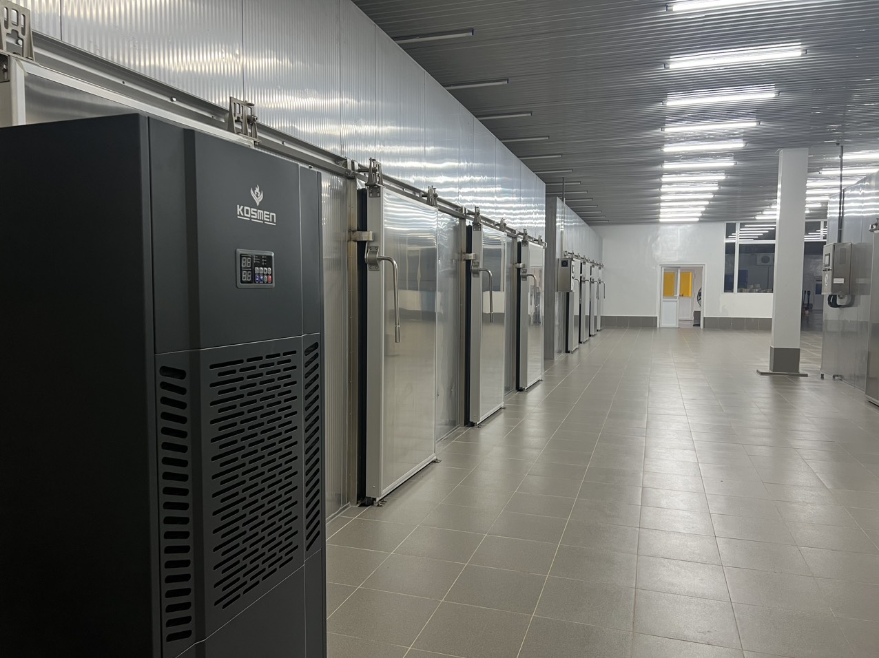 [HÀNG CHÍNH HÃNG] [KM250S] Máy hút ẩm công nghiệp Kosmen KM-250S