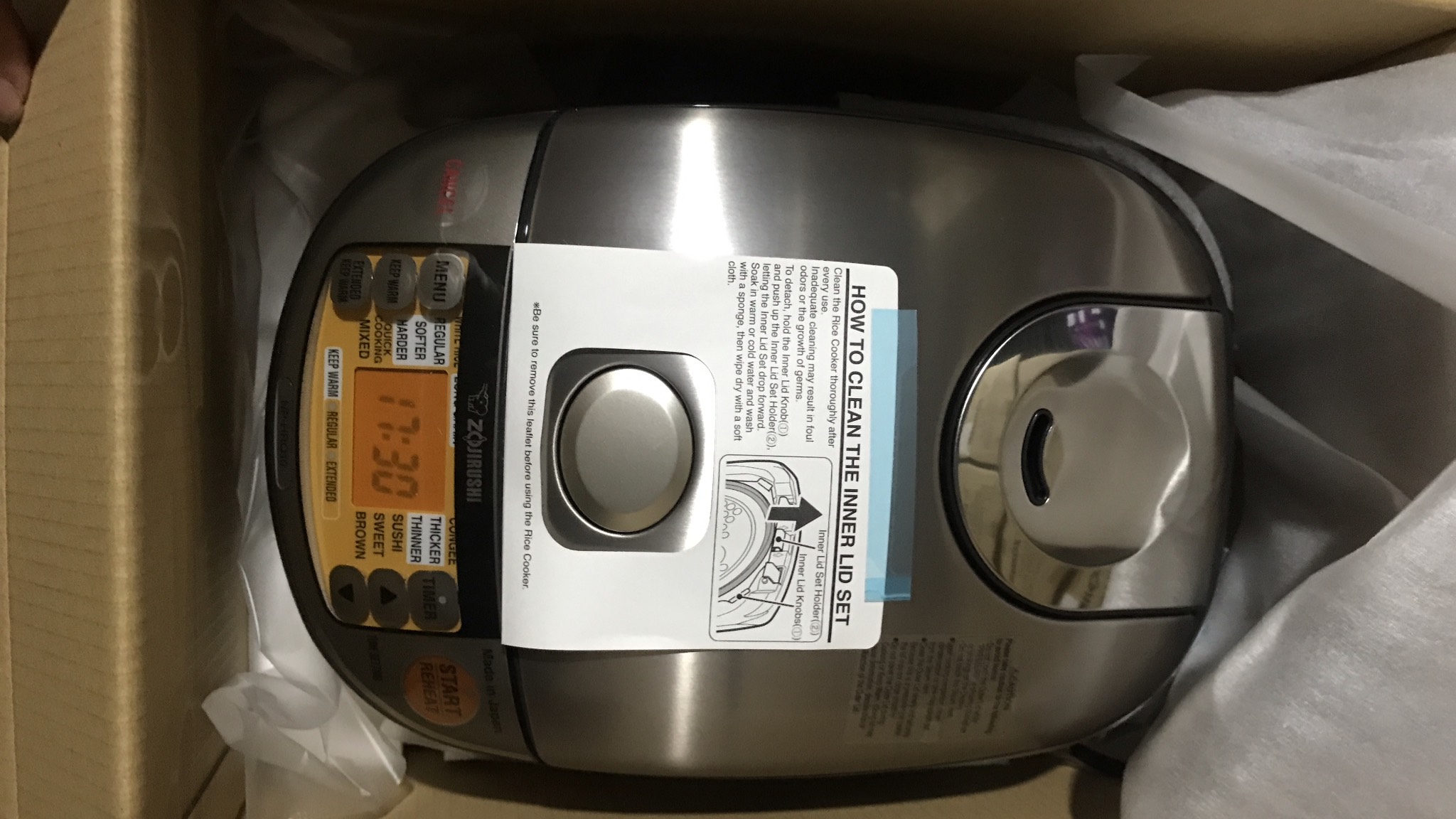[HÀNG CHÍNH HÃNG] Nồi cơm điện cao tần Zojirushi ZONC NP-HRQ10-XT