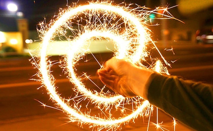 [HÀNG CHÍNH HÃNG] Pháo hoa Cây hoa lửa của Bộ Quốc Phòng vui lễ tết