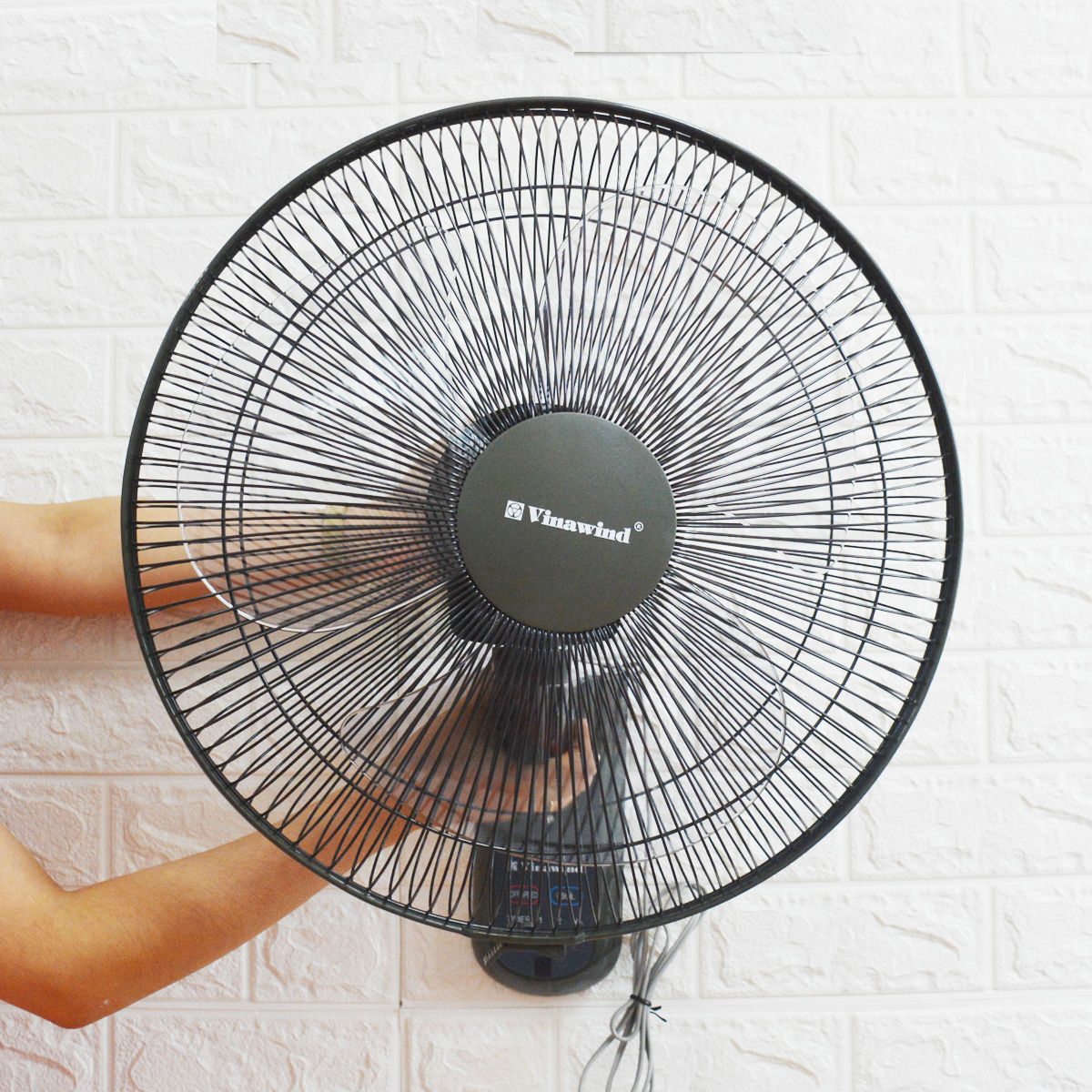 [HÀNG CHÍNH HÃNG] Quạt treo tường Vinawind QTT400X-PN sải cánh 400 (Có điều khiển)