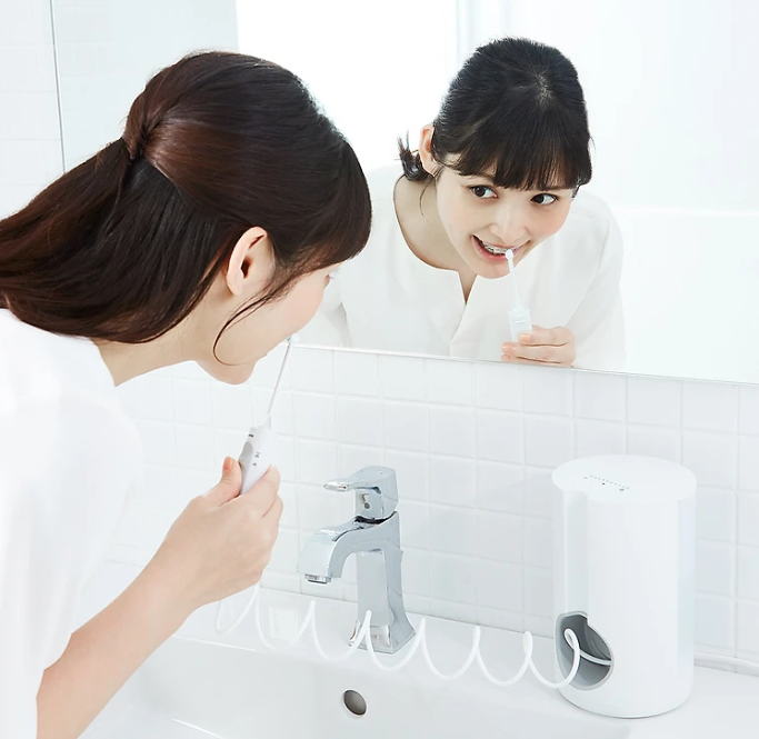 [HÀNG CHÍNH HÃNG] Máy tăm nước Panasonic EW1613W451- Công nghệ siêu âm – 10 mức điều chỉnh