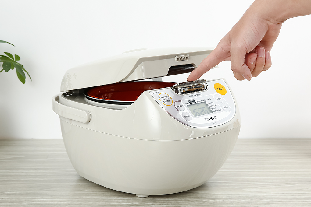 {HÀNG CHÍNH HÃNG} Nồi cơm điện tử Tiger 1.8 lít JBV-S18W