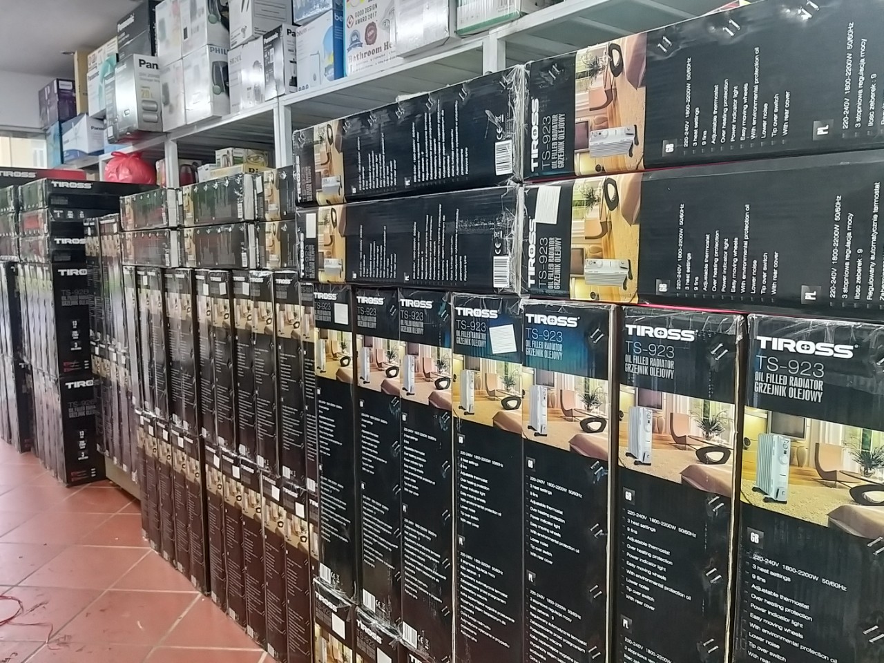 [CHÍNH HÃNG] Máy sưởi dầu 13 thanh Tiross TS9221
