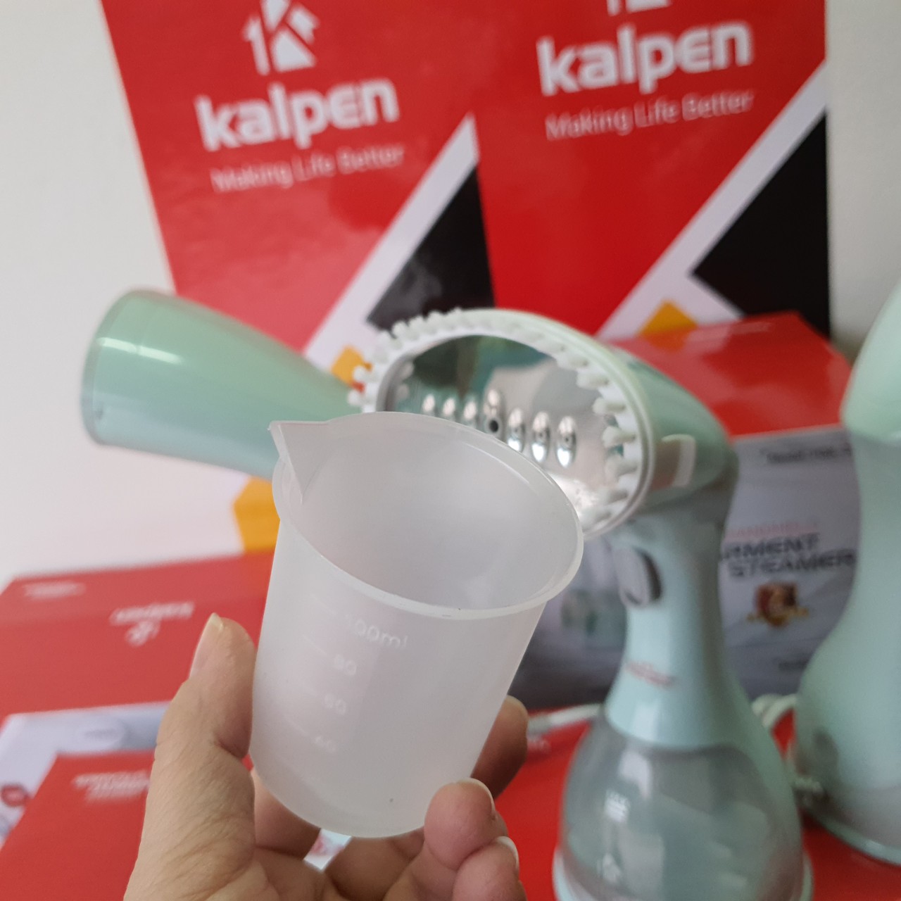 Bàn Ủi Hơi Nước Cầm Tay Thông Minh Kalpen