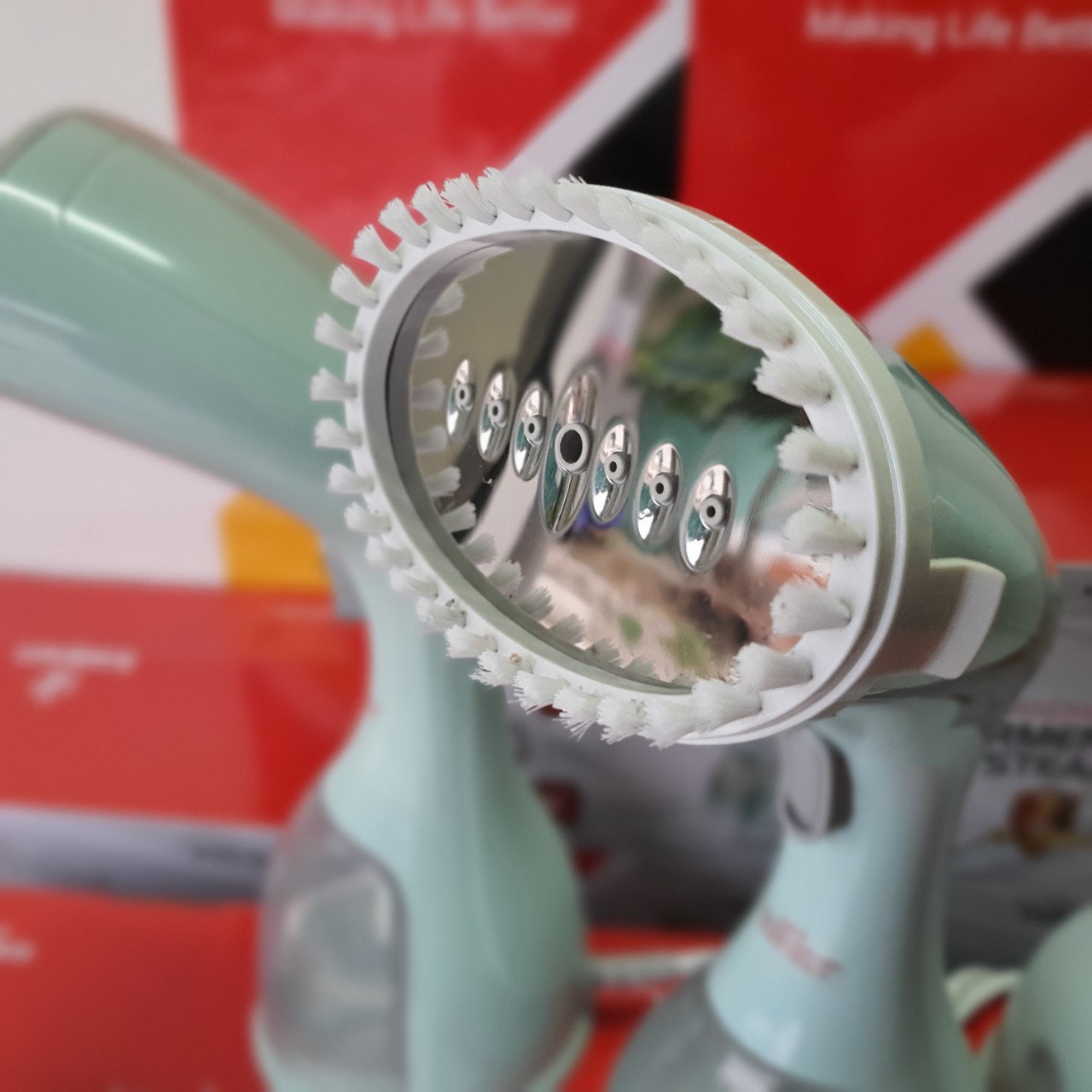 Bàn Ủi Hơi Nước Cầm Tay Thông Minh Kalpen