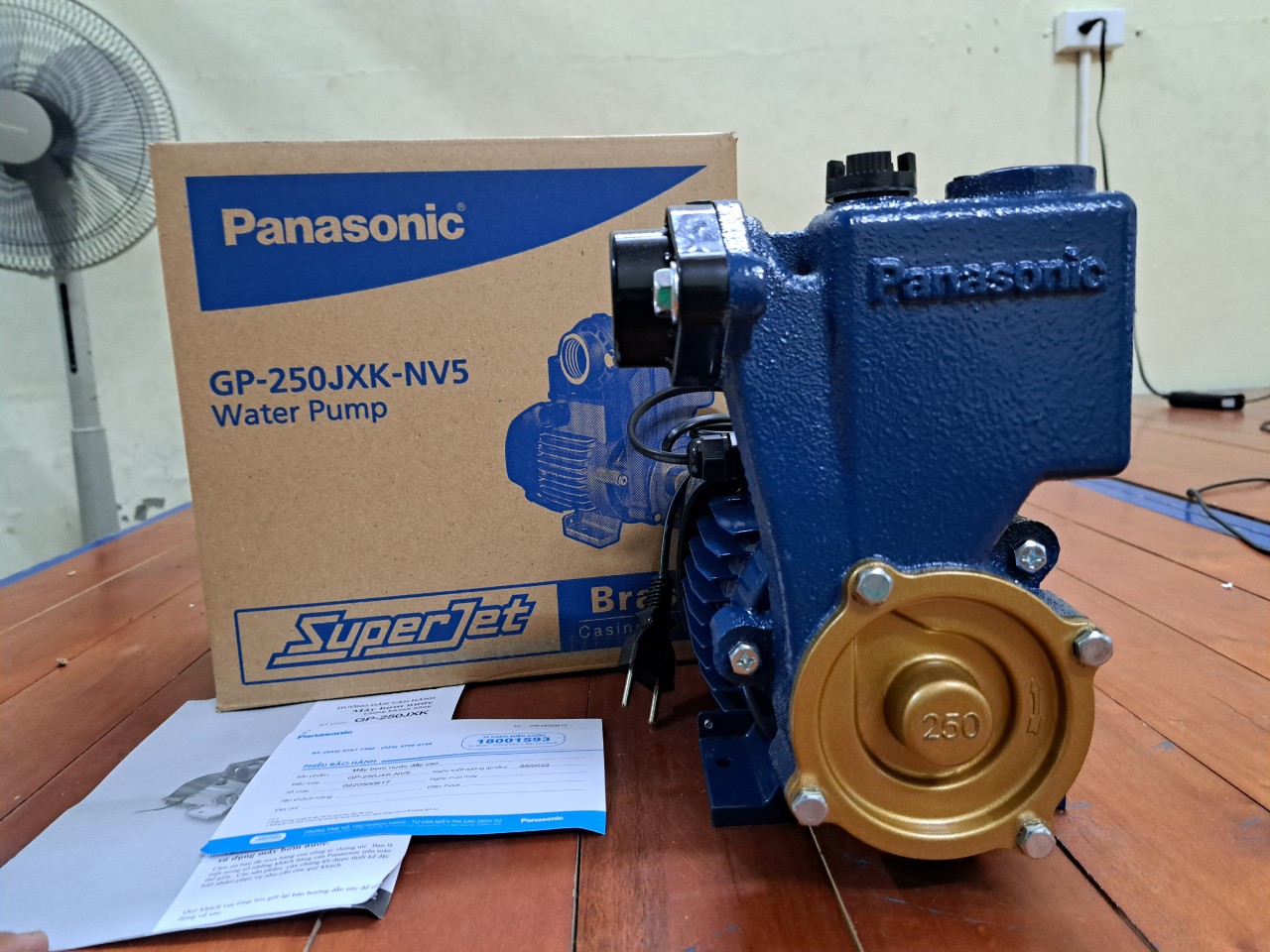 [CHÍNH HÃNG] Máy bơm panasonic GP-250JXK-SV5 250W