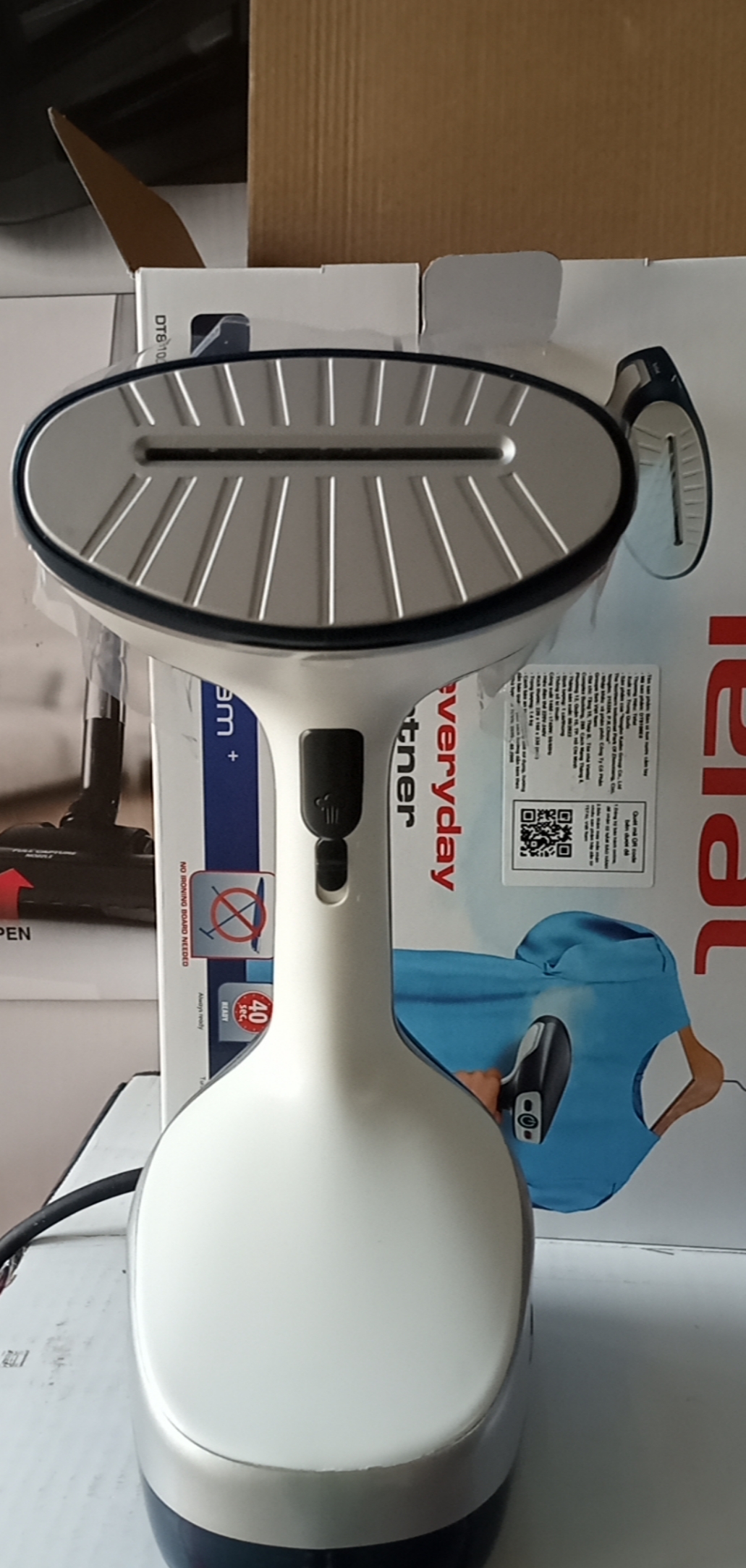 [HÀNG CHÍNH HÃNG] Bàn ủi hơi nước Tefal DT8100E0