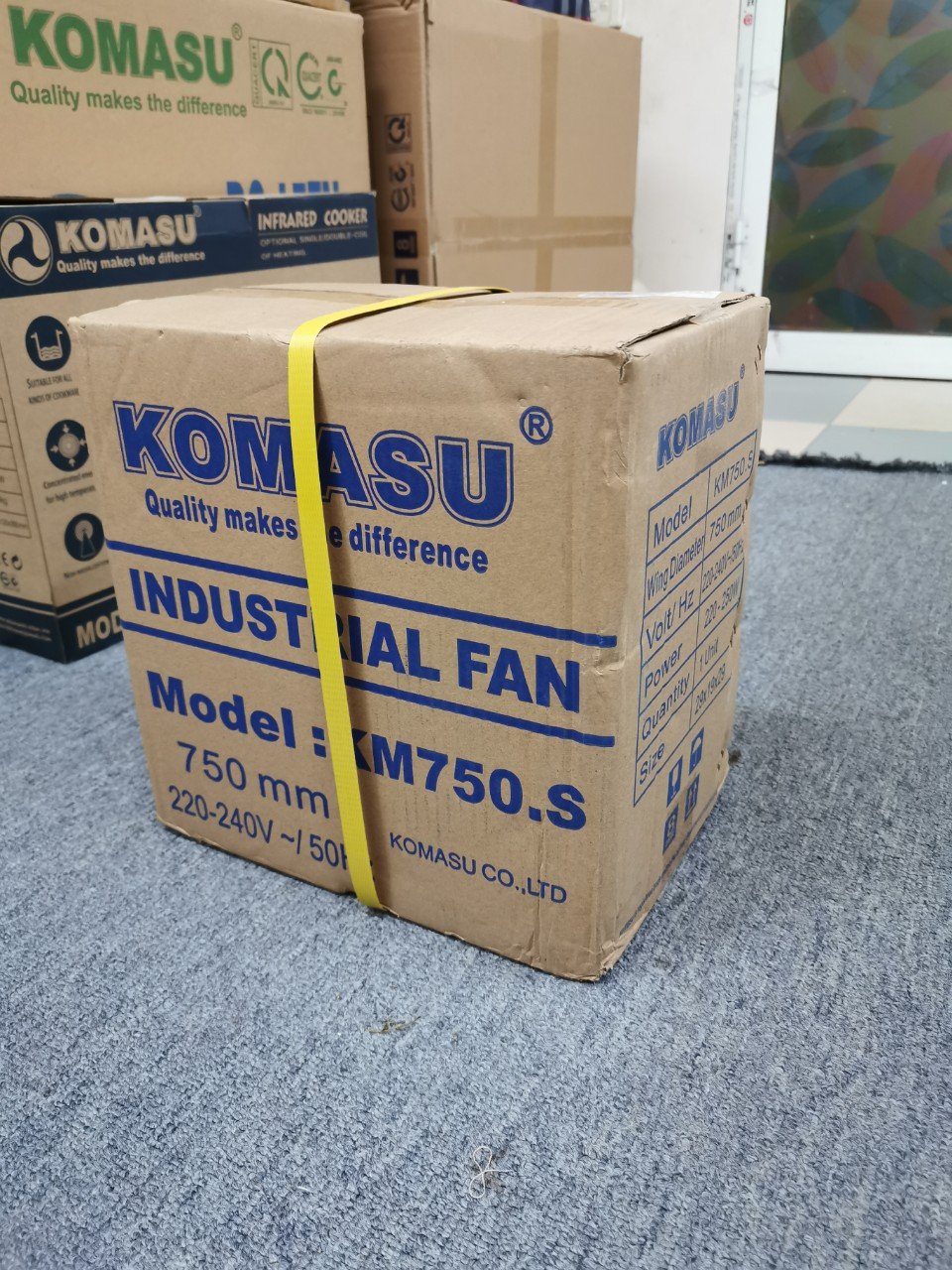 [KOMASU] Quạt treo tường công nghiệp Komasu KM750S