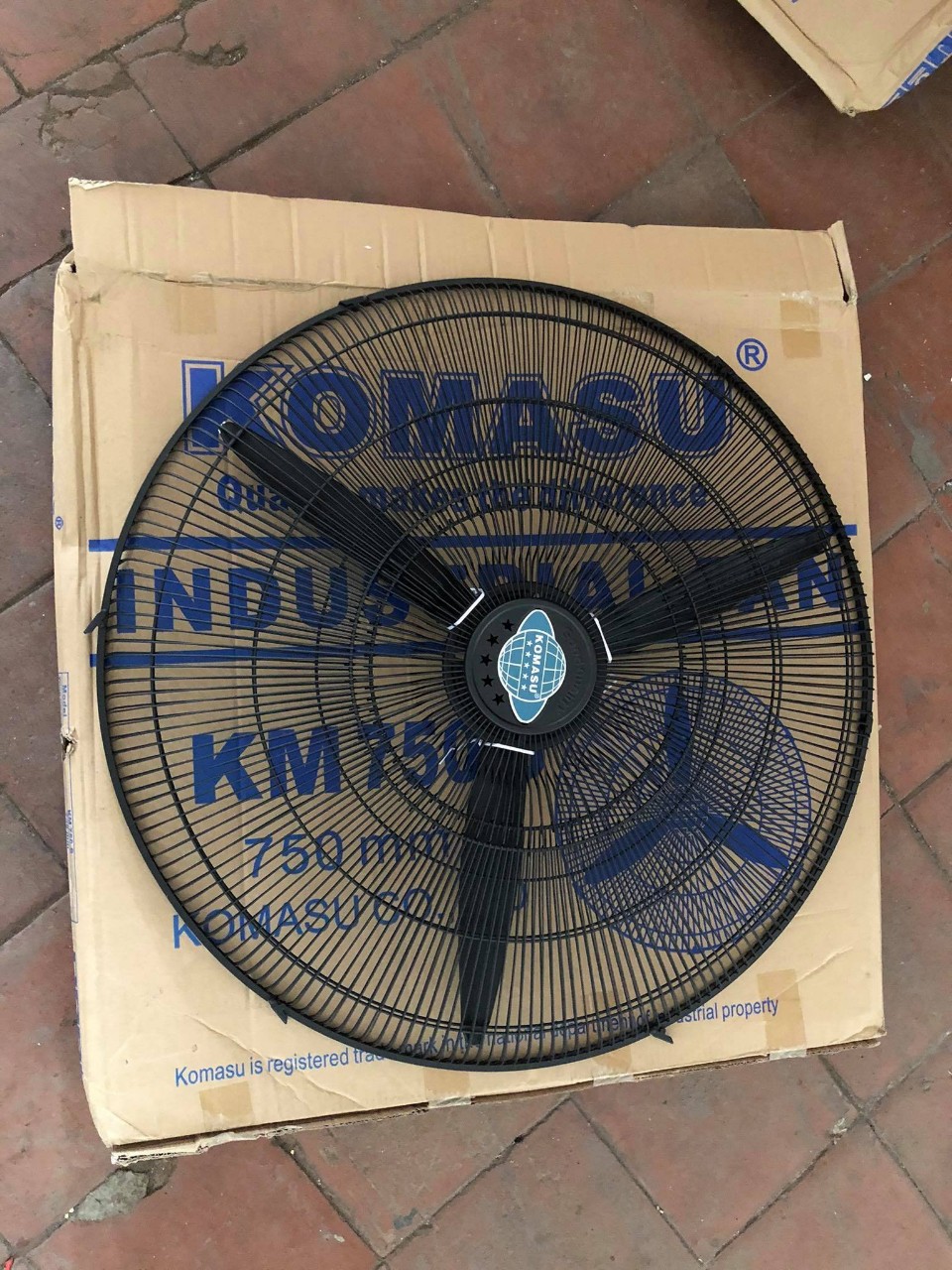 [KOMASU] Quạt treo tường công nghiệp Komasu KM750S