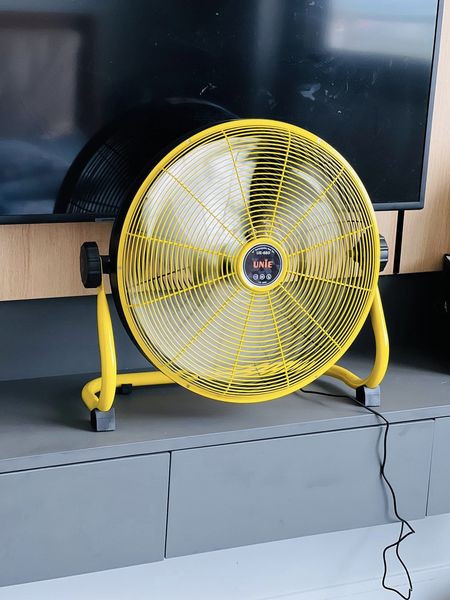 [HÀNG CHÍNH HÃNG] Quạt sàn tích điện UNIE UE-880