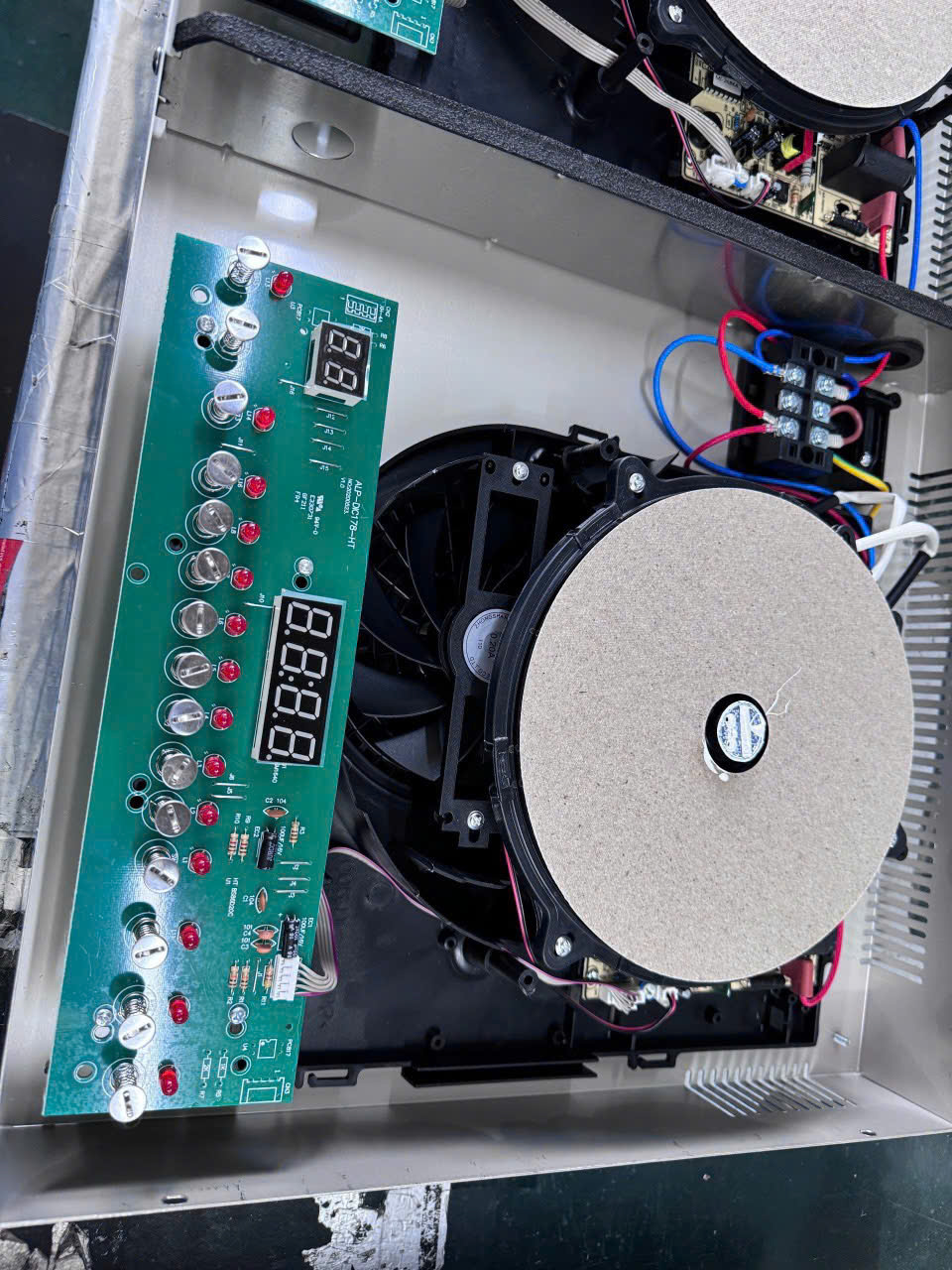 [GIẢM 40%] Bếp từ đôi Malaysia Mutosi MI-268KB