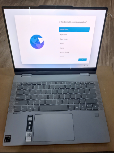 Lenovo IdeaPad 5 2-in-1 14Q8X9 Snapdragon X1P-42-100 Ram 16GB SSD 1TB Màn 14inch OLED Cảm ứng