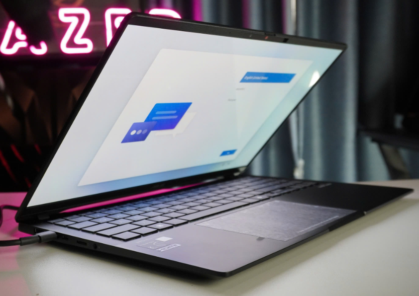 [New] Asus Vivobook Q5507Q Snapdragon X Plus X1P42100 Ram 16GB SSD 512GB Màn 15,6inch 2,8K OLED