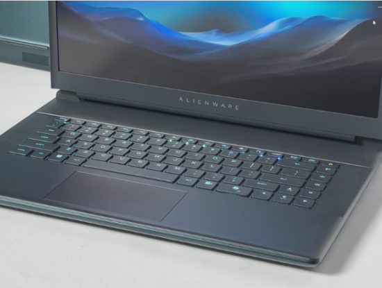 Dell Alienware 16 Area-51 Ultra 9 processor 275HX 32GB 1TB RTX 5080 16 inch QHD+240Hz