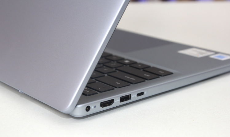 Dell Inspiron 14 Plus 7440 Intel Core i5-12450H RAM 16GB SSD 512GB Màn hình 14inch FullHD+