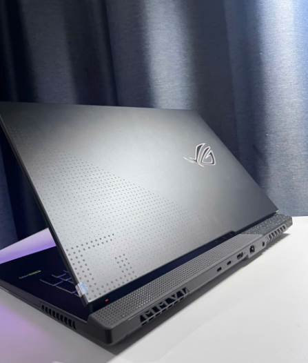 [Outlet] Asus ROG Strix G17 2023 Ryzen 9 7845HX Ram 16GB SSD 1TB Nvidia RTX 4060 8GB Màn hình 17.3inch 2.5K 240Hz