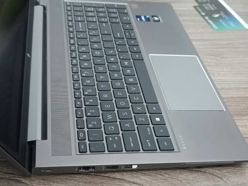[Likenew] HP zBook Power G9 Core i7 12800H Ram 32gb SSD 512gb Màn 15.6inch FullHD card A2000 8GB