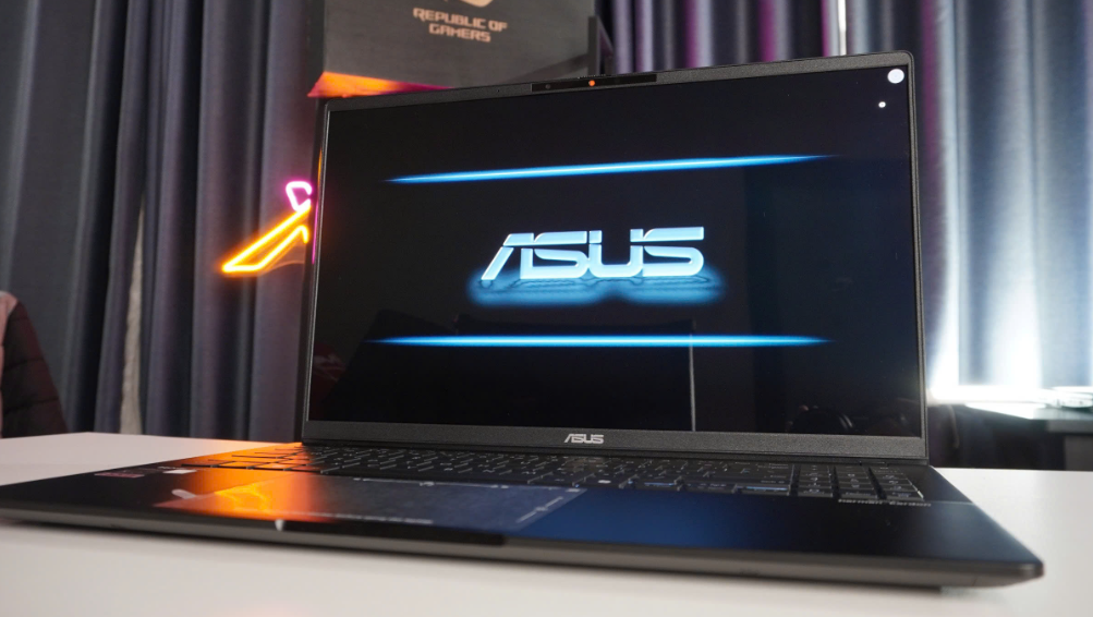 [New] Asus Vivobook Q5507Q Snapdragon X Plus X1P42100 Ram 16GB SSD 512GB Màn 15,6inch 2,8K OLED
