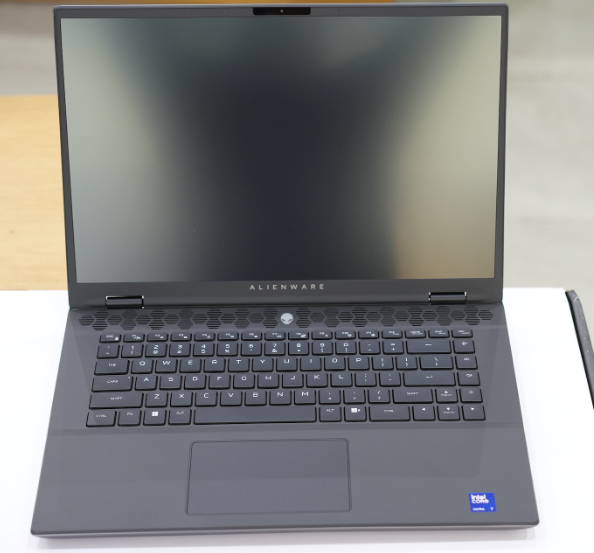 Alienware M16 R2 2024 CORE ULTRA 7 155H RAM 16GB SSD 1TB RTX 4070 8GB MÀN 16inch QHD+