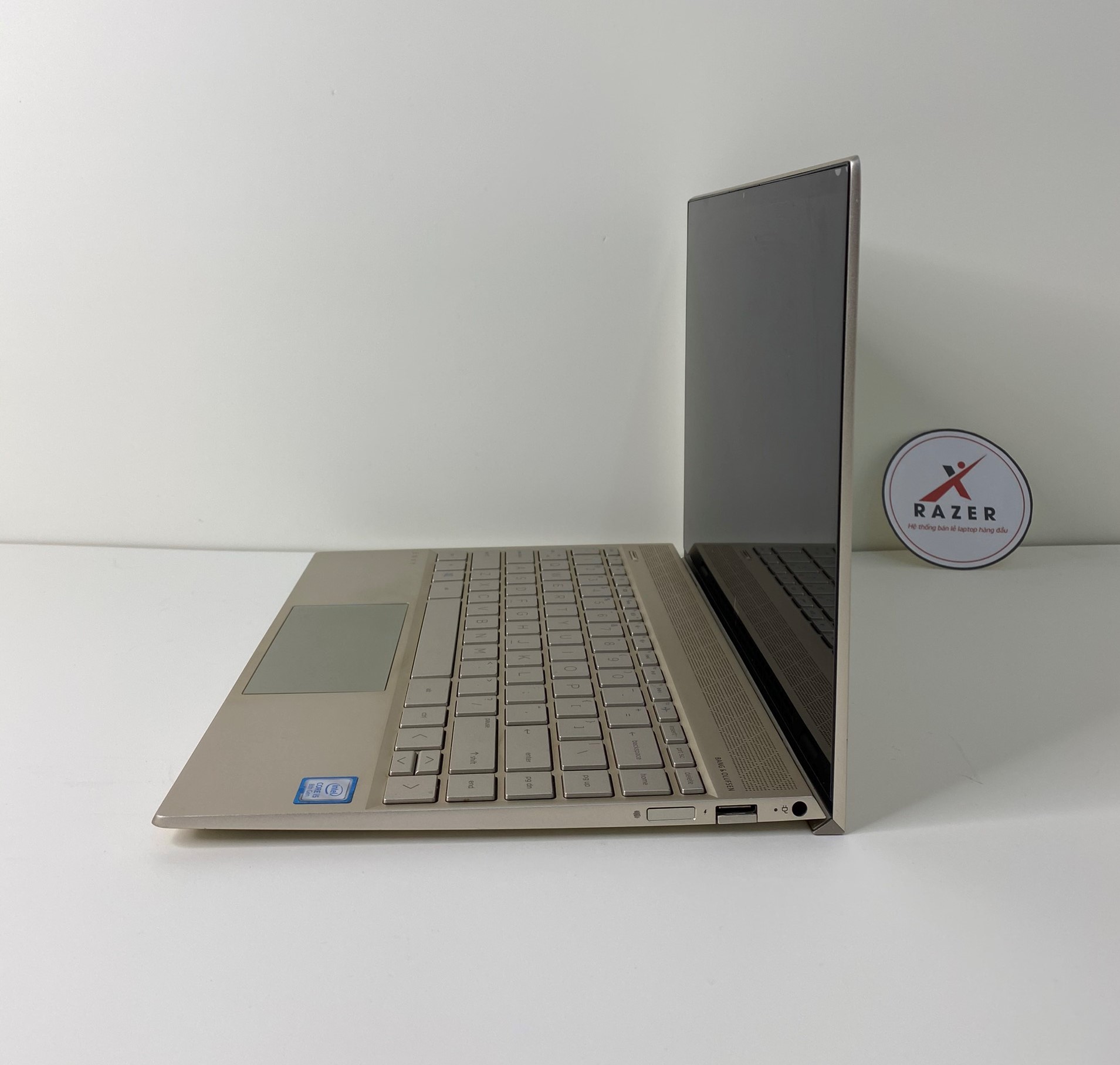 LAPTOP HP ENVY 13 2020 Core I7 8565U
