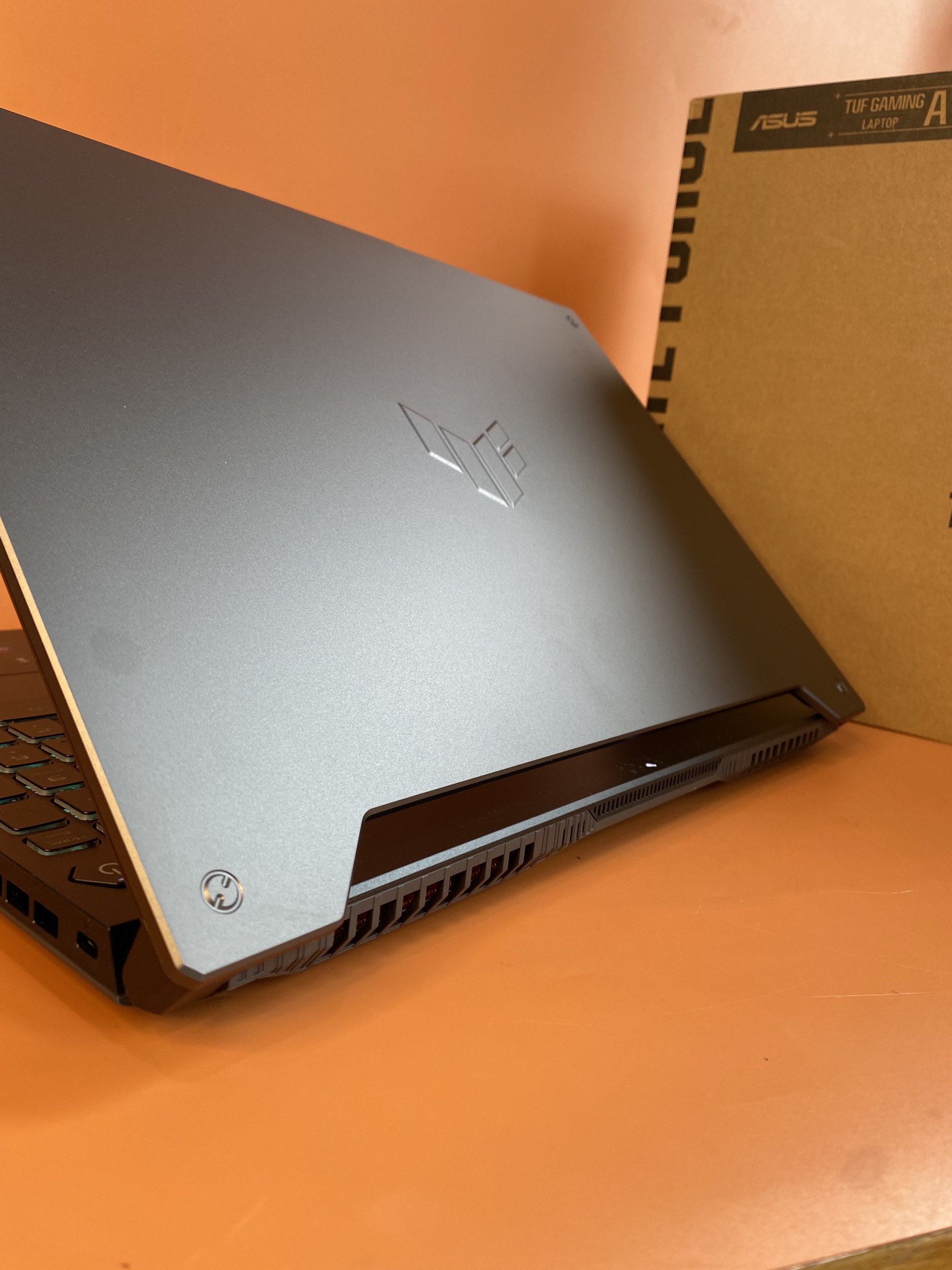 [Mới 100%] Asus TUF A15 2022 Ryzen 7-6800H/ 8GB/ 512GB/ RTX 3050Ti/ 15.6inch FHD 144Hz IPS