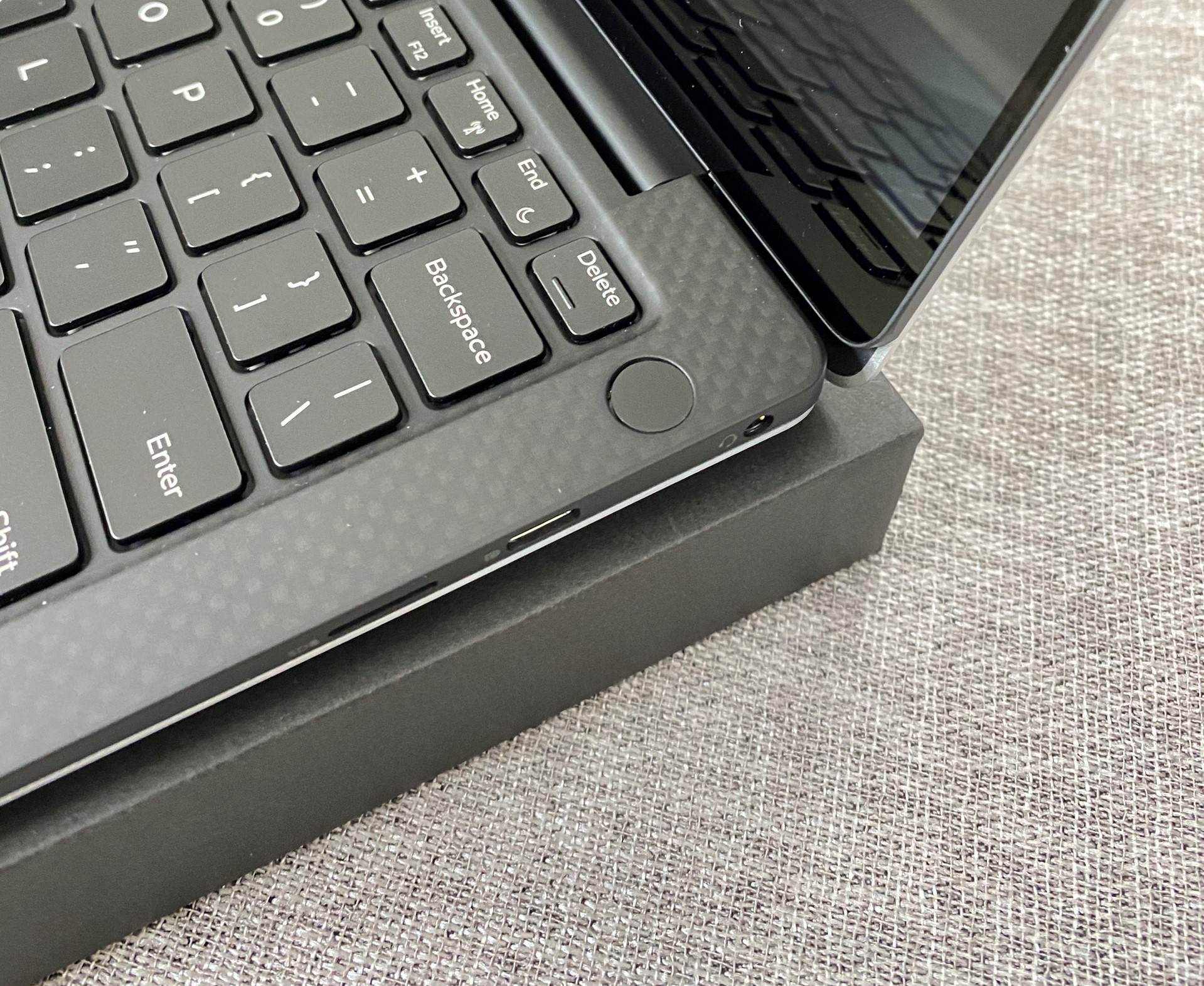 DELL XPS 13 7390  Core i5-10210U| Ram 8GB | SSD 256GB | Full HD Touch