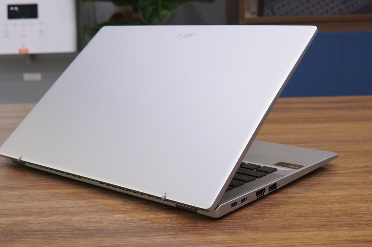[New Outlet] Acer Swift Go 14 ( Ultra7 155H , Ram 16GB , SSD 1TB, Màn 14 FullHD Touch)