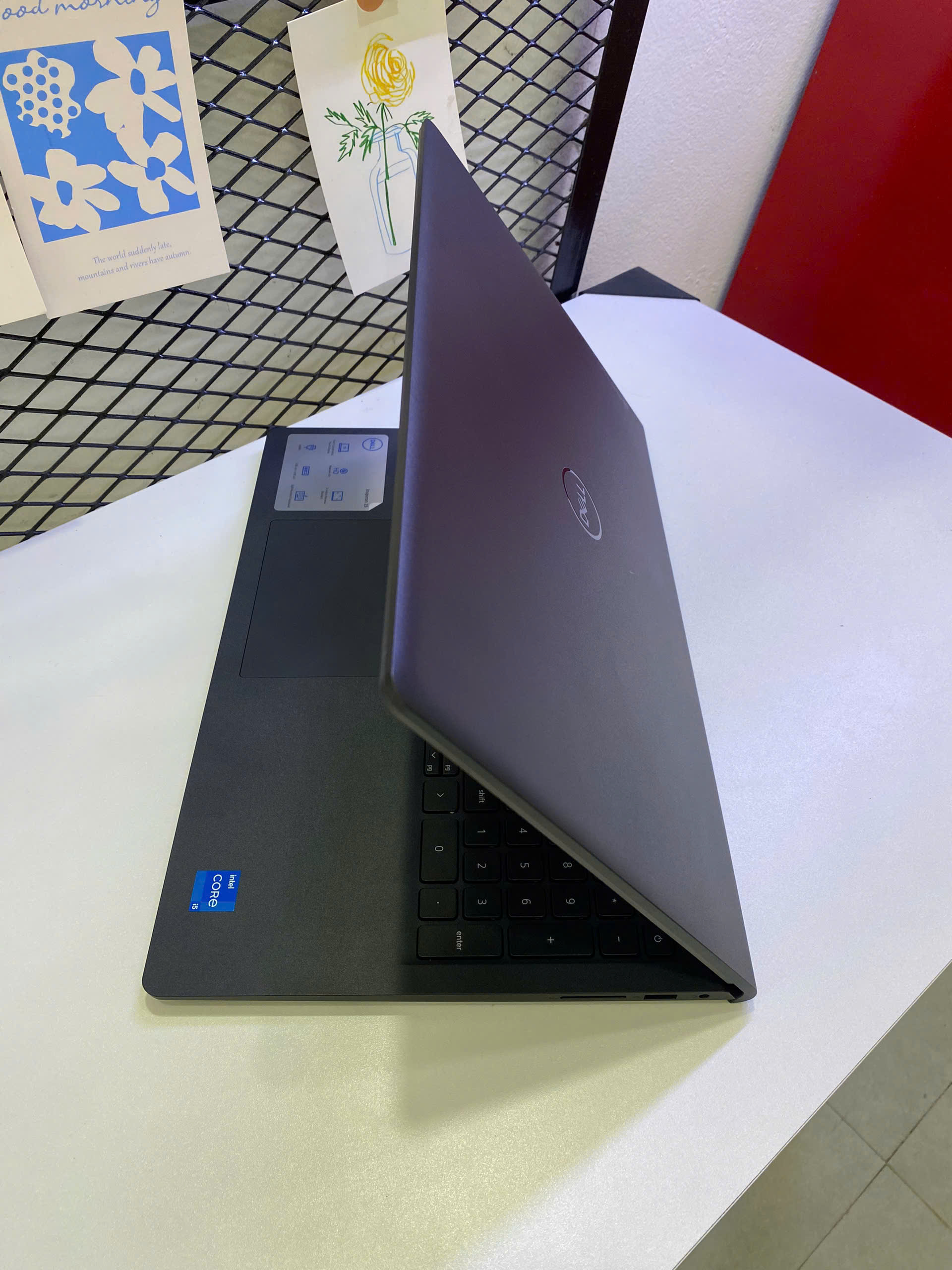 [Mới 100%]Dell Inspiron 3520 – Intel Core i5-1235U Ram 8GB SSD 512GB 15.6 Inch Full HD