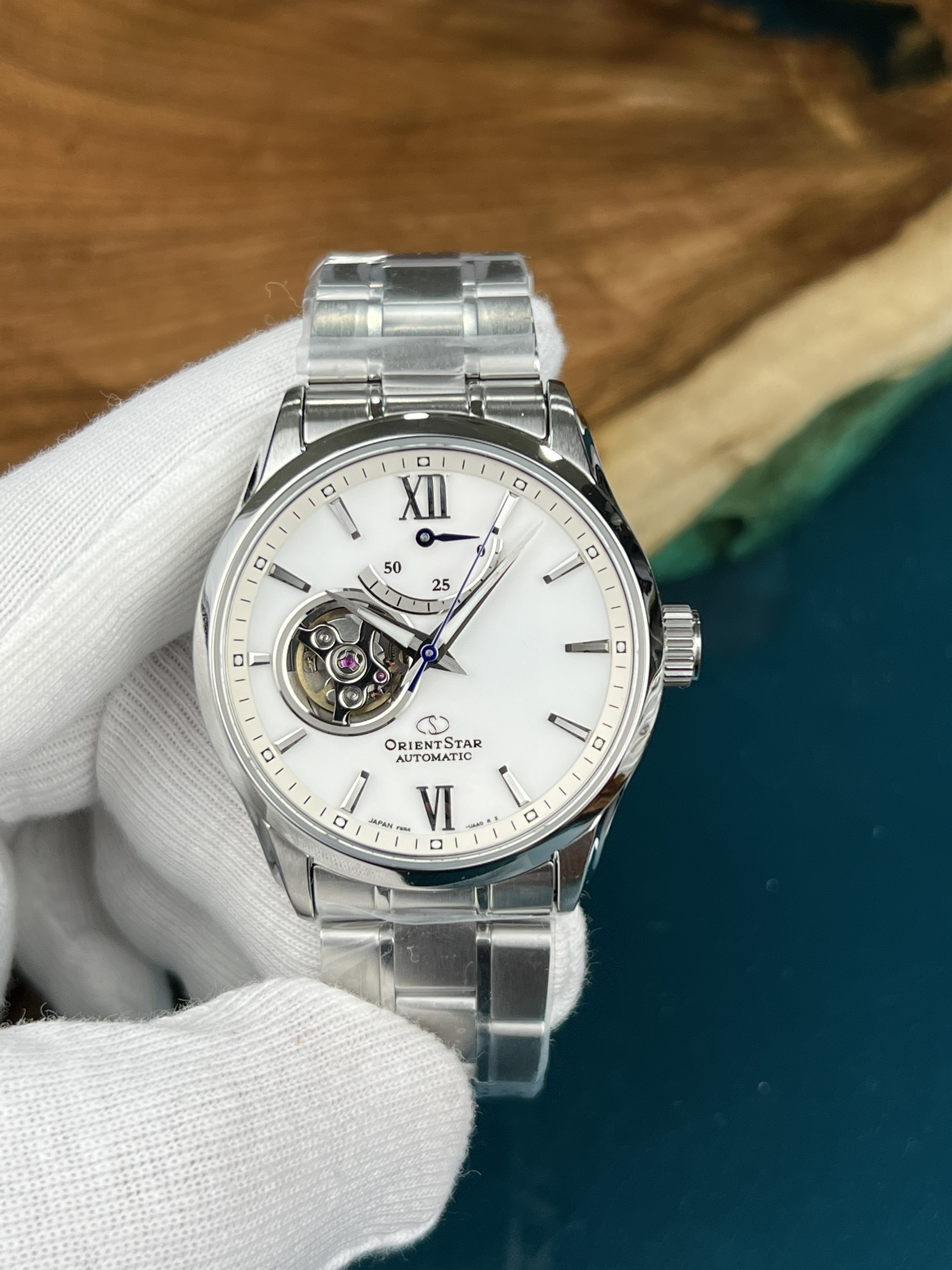 Orient Star Open Heart RE AT0003S00Z F6R4 UAA0 Size 39 5mm orient-star-open-heart-re-at0003s00z-f6r4-uaa0-size-39-5mm