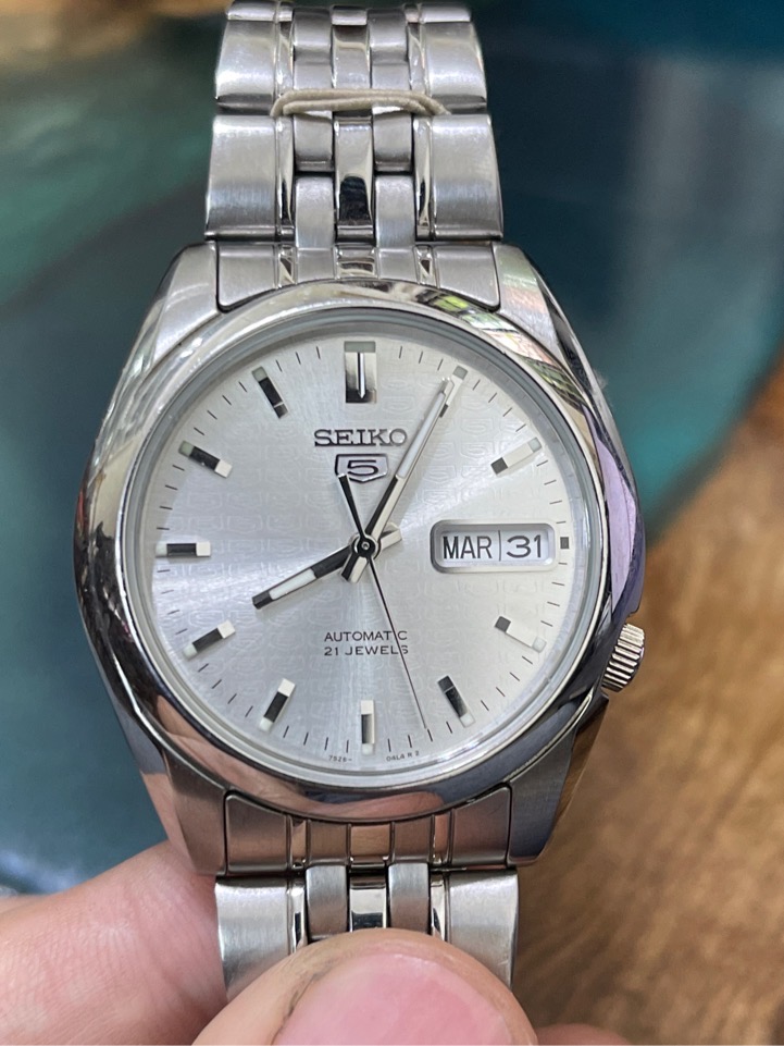 Mã 88: Đồng hồ Seiko 5 máy 7S26-01V0 - cơ Nhật nội địa