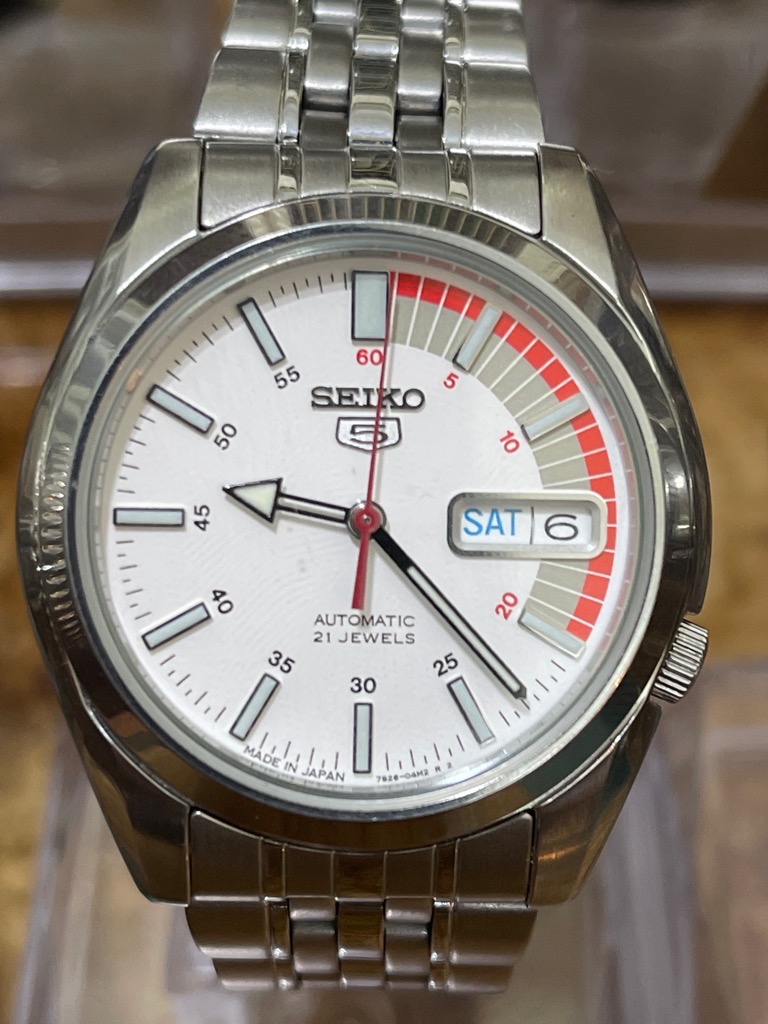 Mã số 3: Seiko 5 7S26 - 03S0