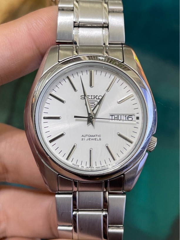 Seiko 5 Automatic 21 chân kính 7S26 - Made in Japan - màu trắng