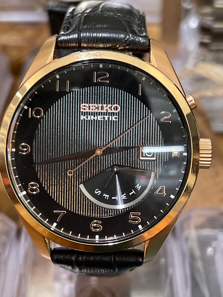 Mã số 05: Đồng hồ Seiko Kinetic 5M84 - 0AC0 | Đồng hồ nhật Quang Lâm.