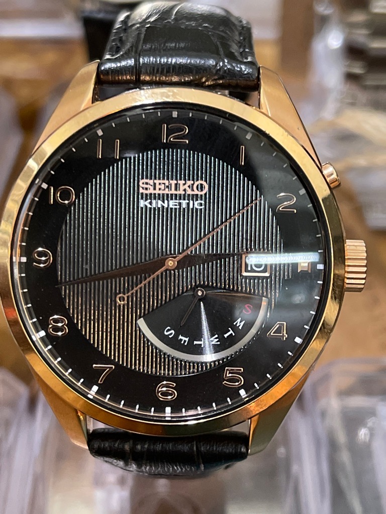 Mã số 05: Đồng hồ Seiko Kinetic 5M84 0AC0 Đồng hồ nhật Quang