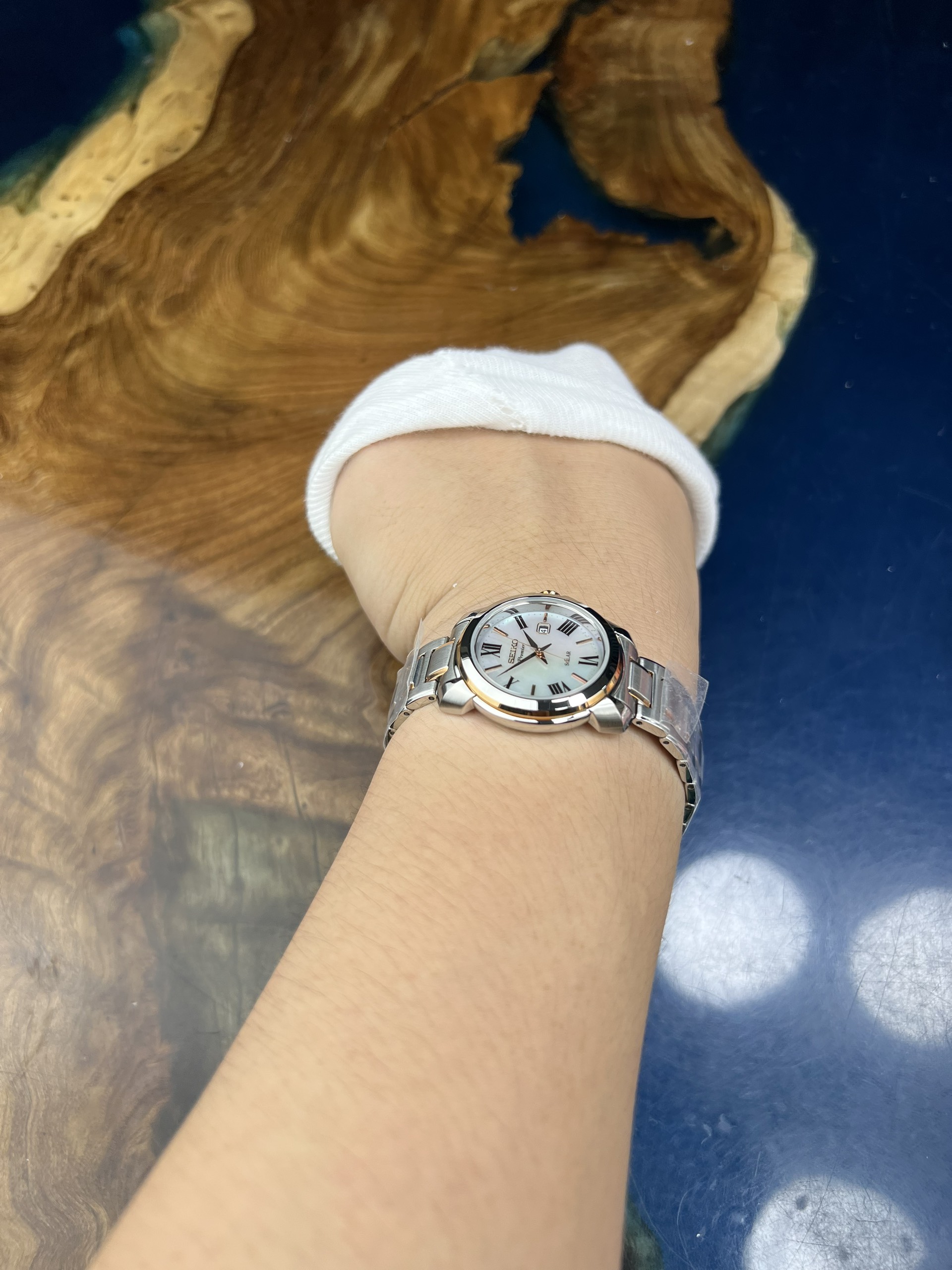Seiko Solar Premier SUT322P1