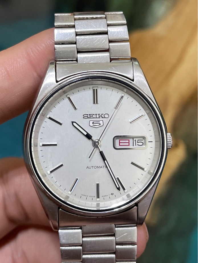 Seiko 5 Automatic 21 chân kính 6309-8900 - màu bạc dial trắng 1980's